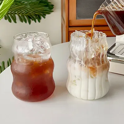 1pc 유리 컵 530ml 물 안경 스트라이프 머그잔 내열성 텀블러 Drinkware 파티를위한 차 주스 우유 커피에 적합